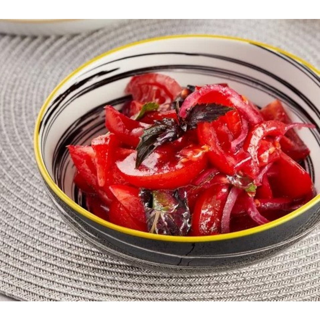 Turşu pomidor salatı