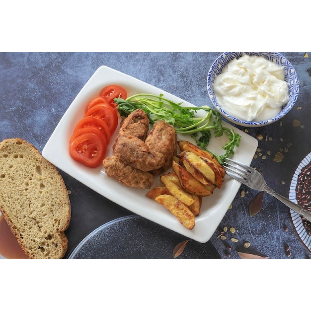Kartof qızartması kotlet ilə