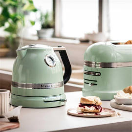Elektrik çaydan KitchenAid 5KEK1522EPT